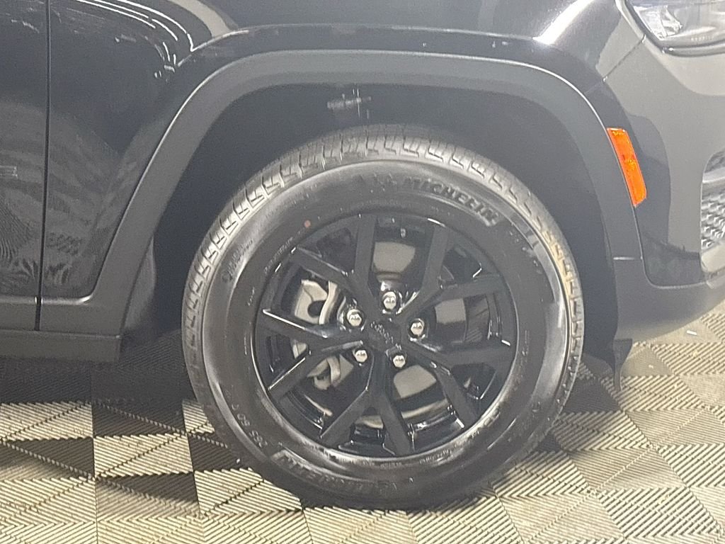 Certified Used 2025 Black Jeep Altitude X image 24