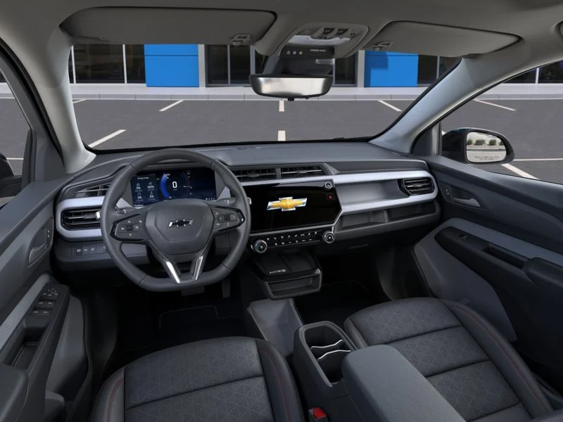 New 2027 Black Chevrolet FWD 4dr RS image 5