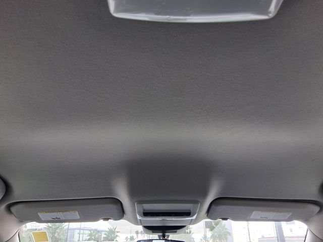 Used 2023 White Nissan SR image 13