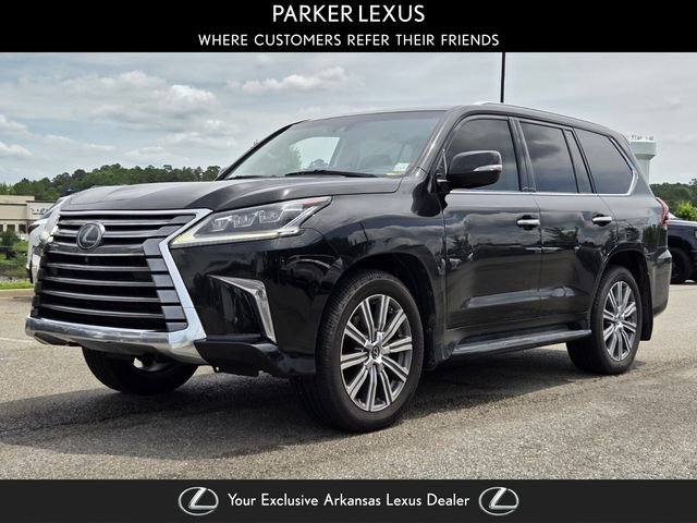 2017 Lexus LX 600 570's photo