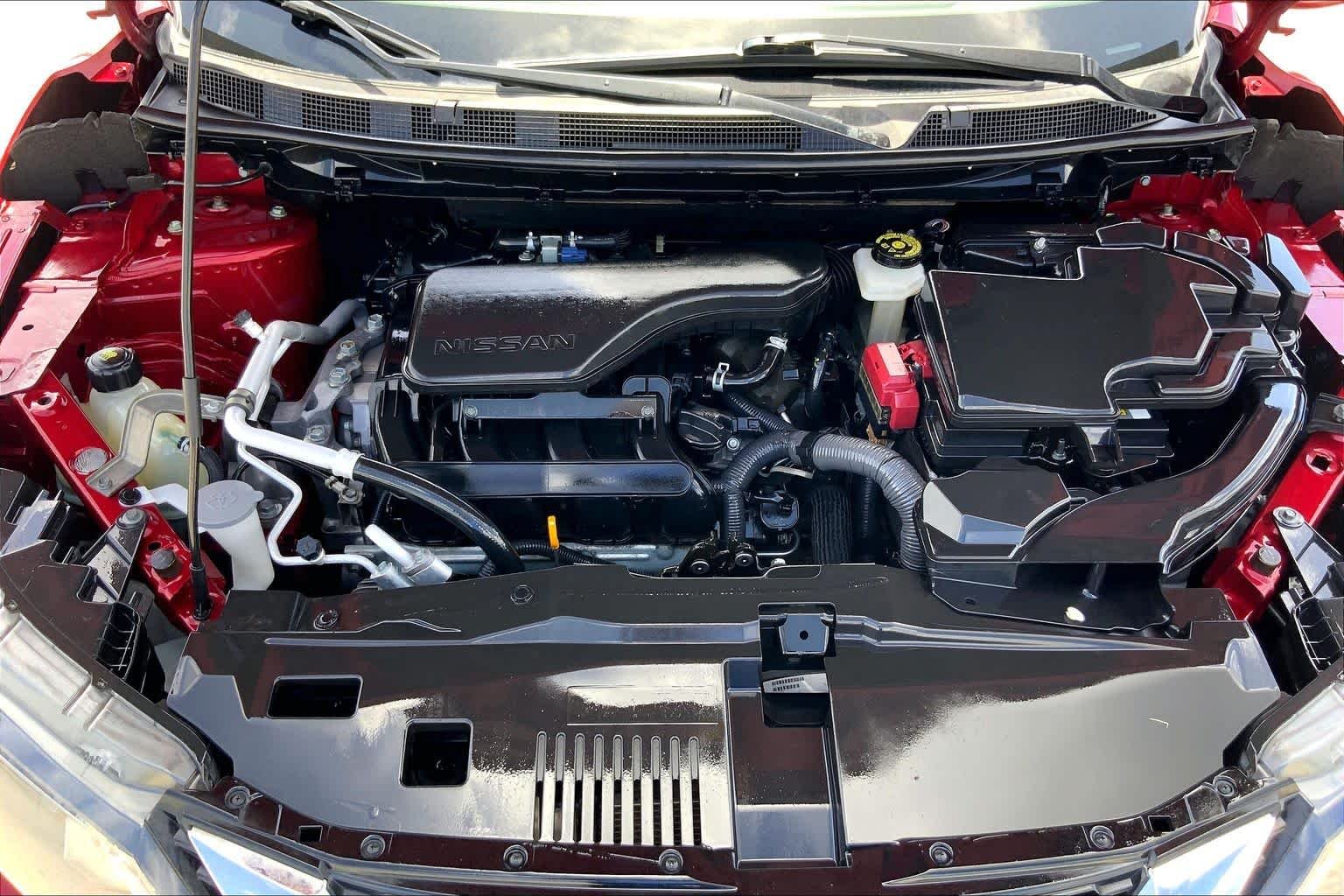 Used 2020 Scarlet Ember Tintcoat Nissan SV image 31
