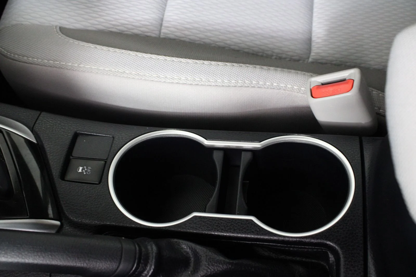 Used 2017 Gray Toyota LE image 17