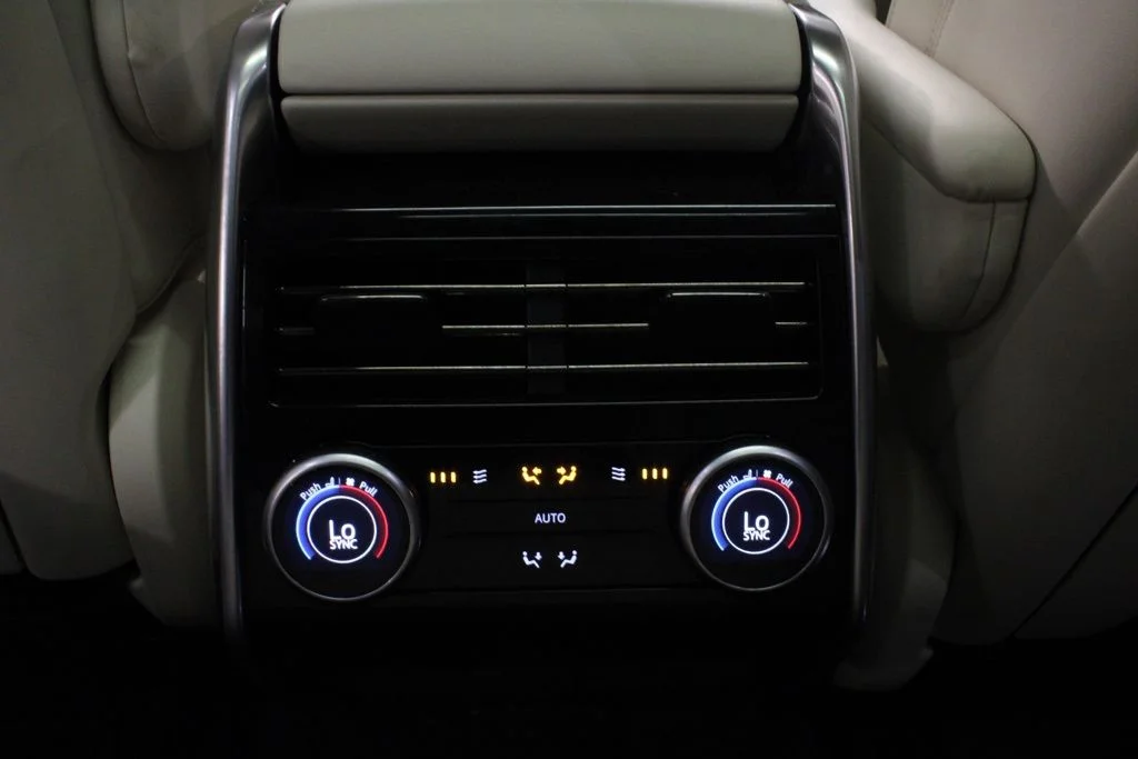 Certified Used 2025 Black Land Rover SE image 37