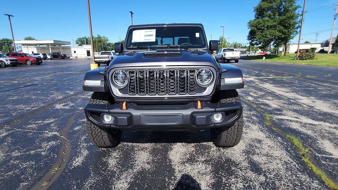 New 2026 Gray Jeep Mojave X image 3