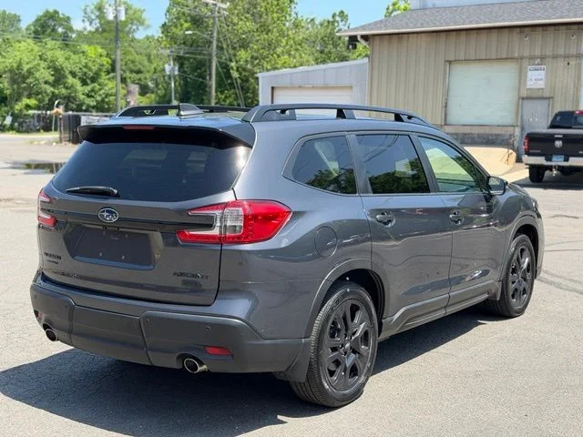 Used 2023 Gray Subaru Onyx Edition image 5