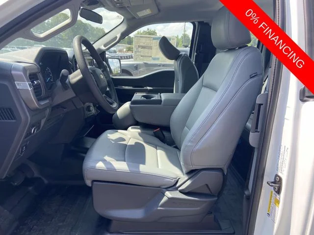 New 2026 Oxford White Ford XL image 12