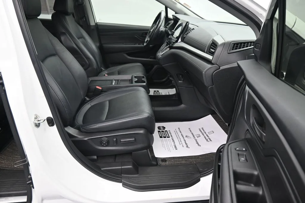 Used 2022  Honda EX-L image 12
