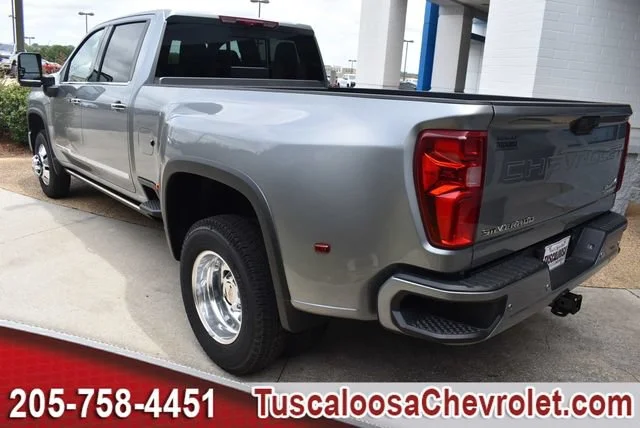 2026 Chevrolet Silverado 3500 HD High Country - Photo 7