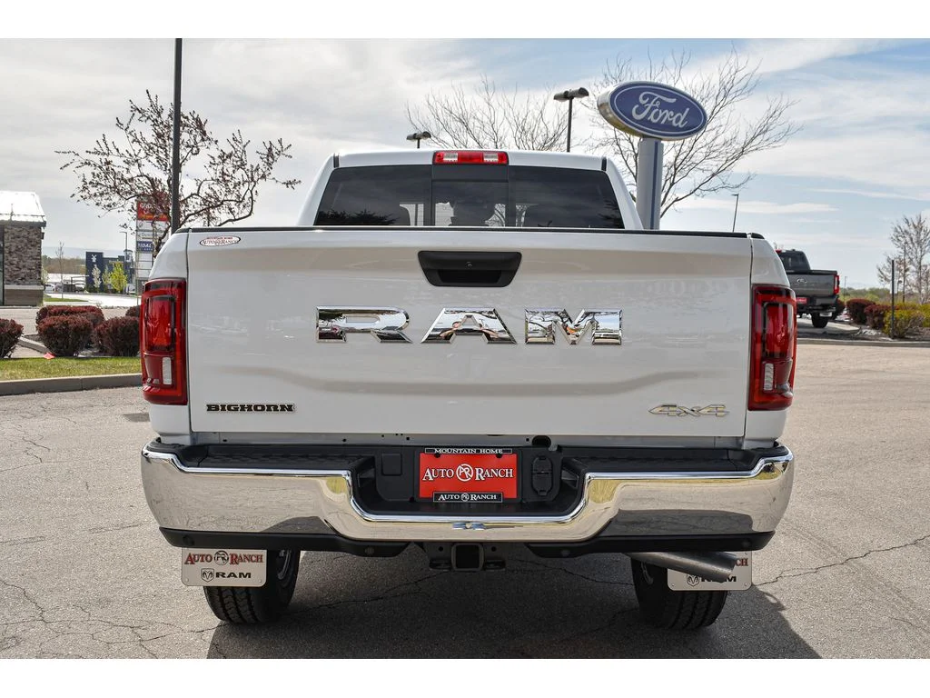 2025 RAM 2500 Big Horn - Photo 6