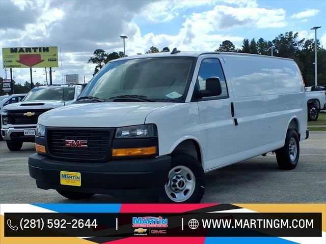 2025 GMC Savana 2500 Ext WB's photo