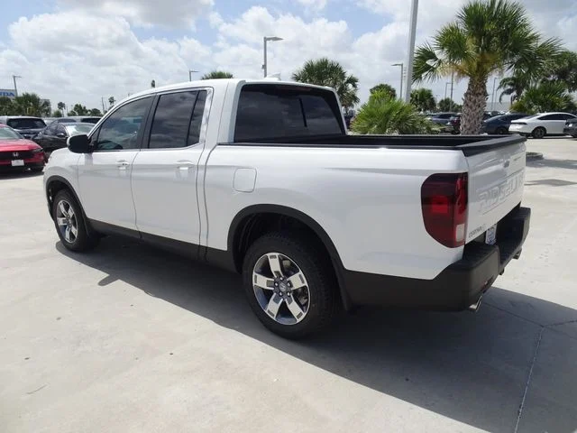 New 2026 Platinum White Pearl Honda RTL image 6