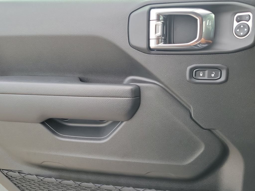 2025 Jeep Wrangler 4-Door Sport S - Photo 33