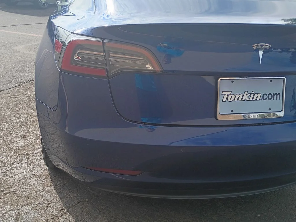 Used 2019 Blue Tesla Long Range image 7