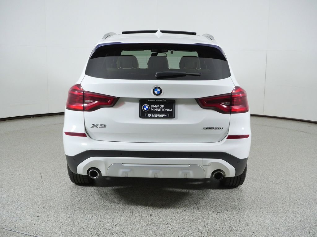 Used 2021 Alpine White BMW xDrive30i image 11