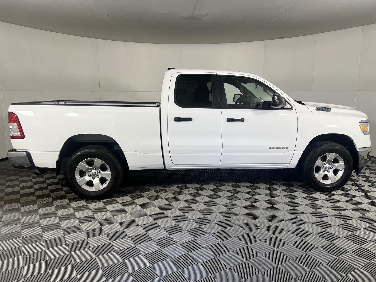 Used 2024 Bright White Clearcoat Ram Big Horn/Lone Star image 8