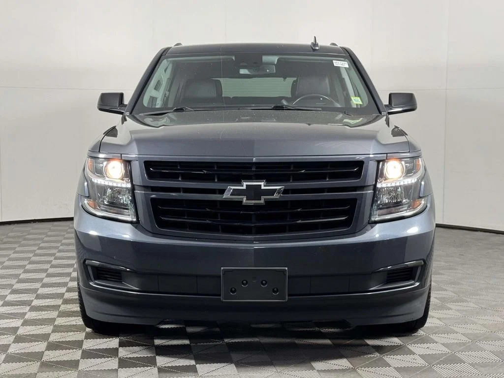 Used 2020 Gray Chevrolet LT image 6