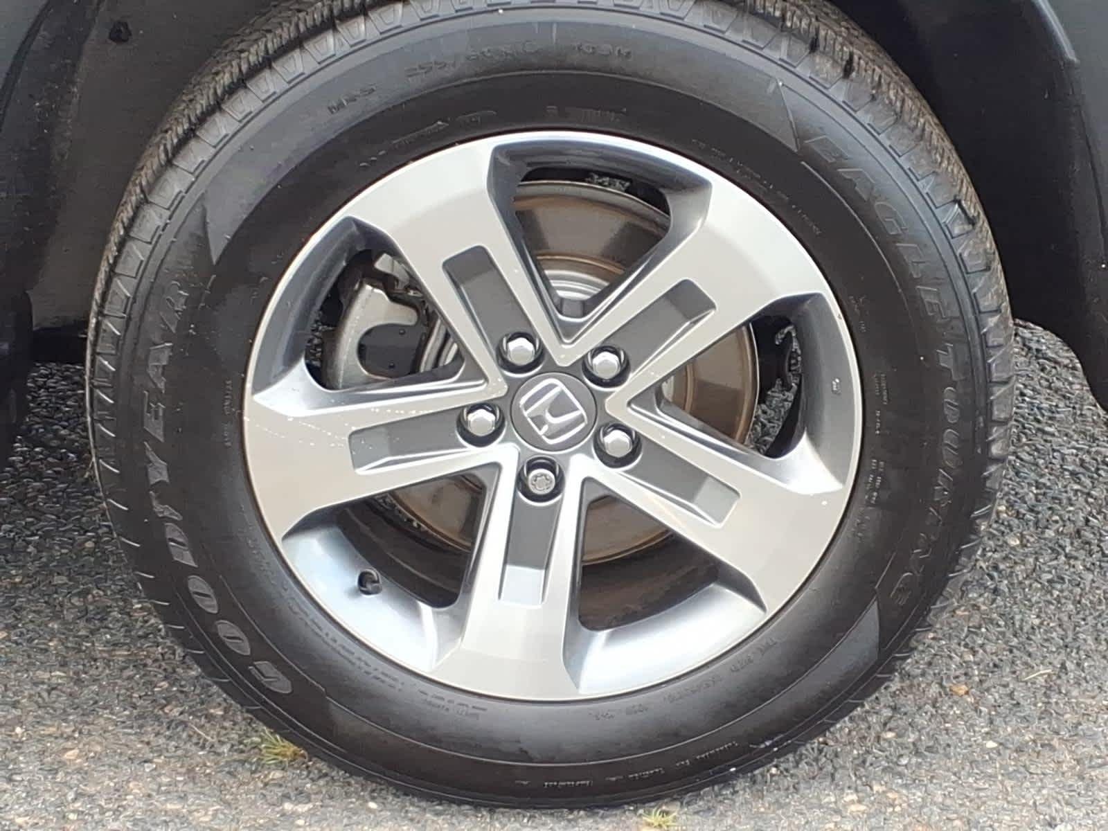 2025 Honda Pilot EX-L - Photo 9