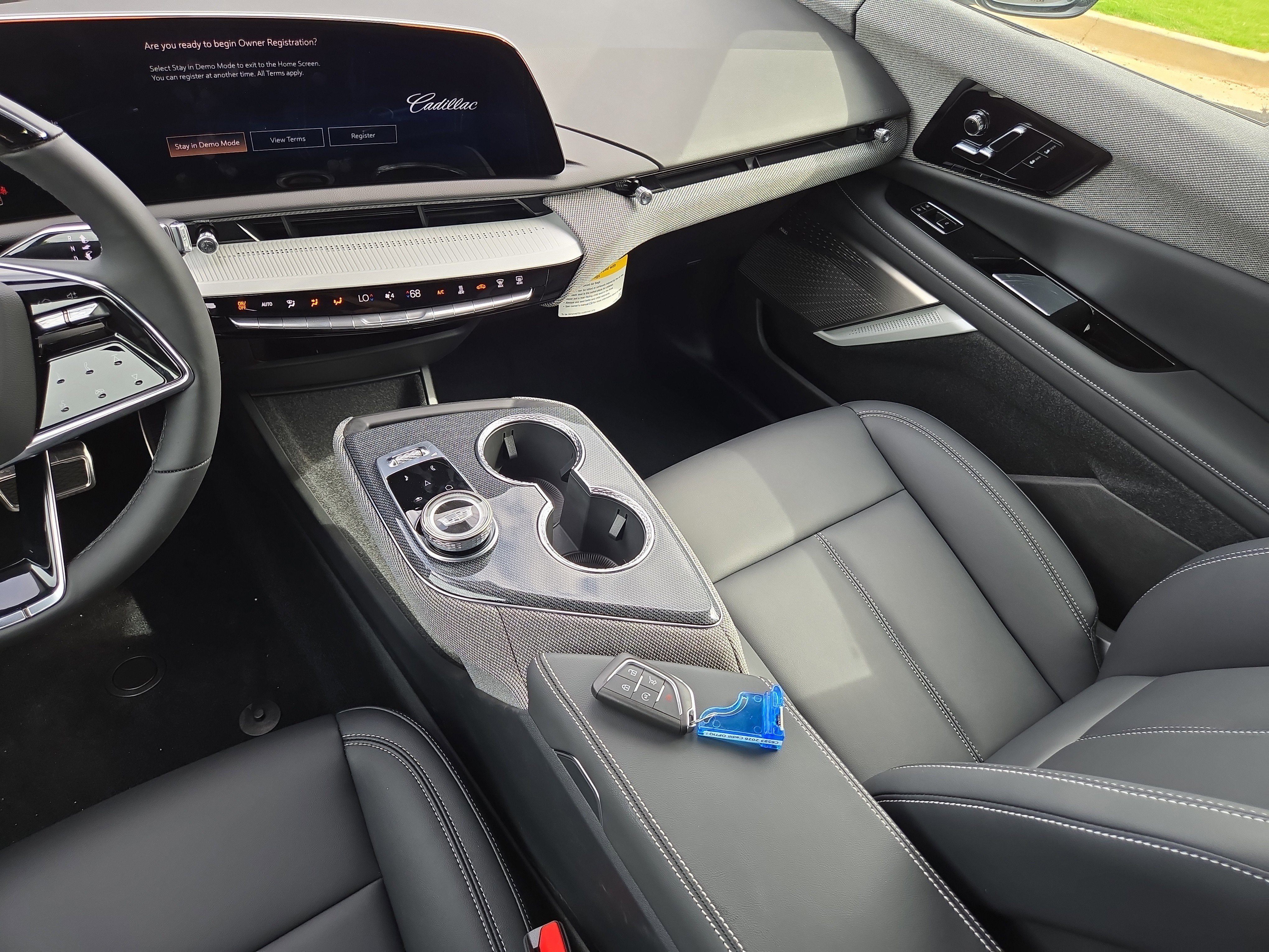 2026 Cadillac OPTIQ Sport - Photo 15