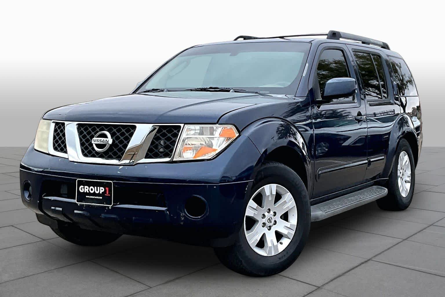 2006 Nissan Pathfinder LE