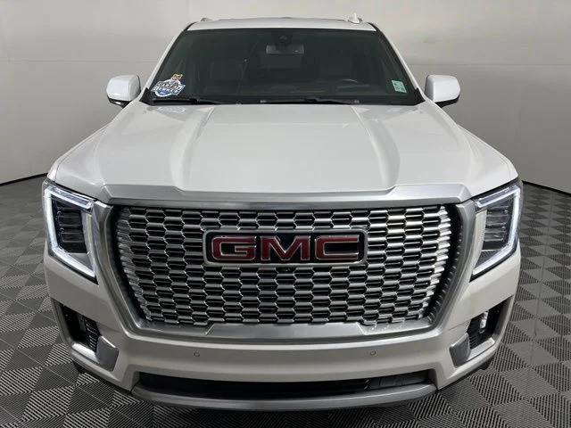 Used 2021 White GMC Denali image 2