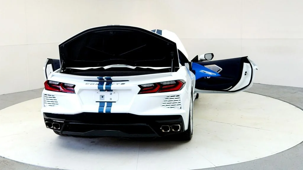 2023 Chevrolet Corvette 3LT - Photo 11