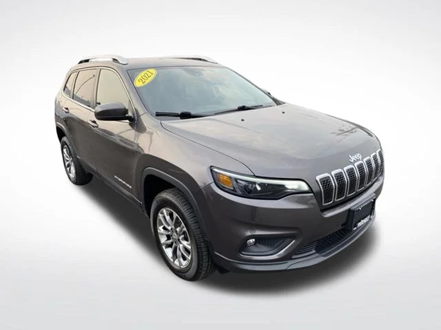 Used 2021 Gray Jeep Latitude Lux image 10