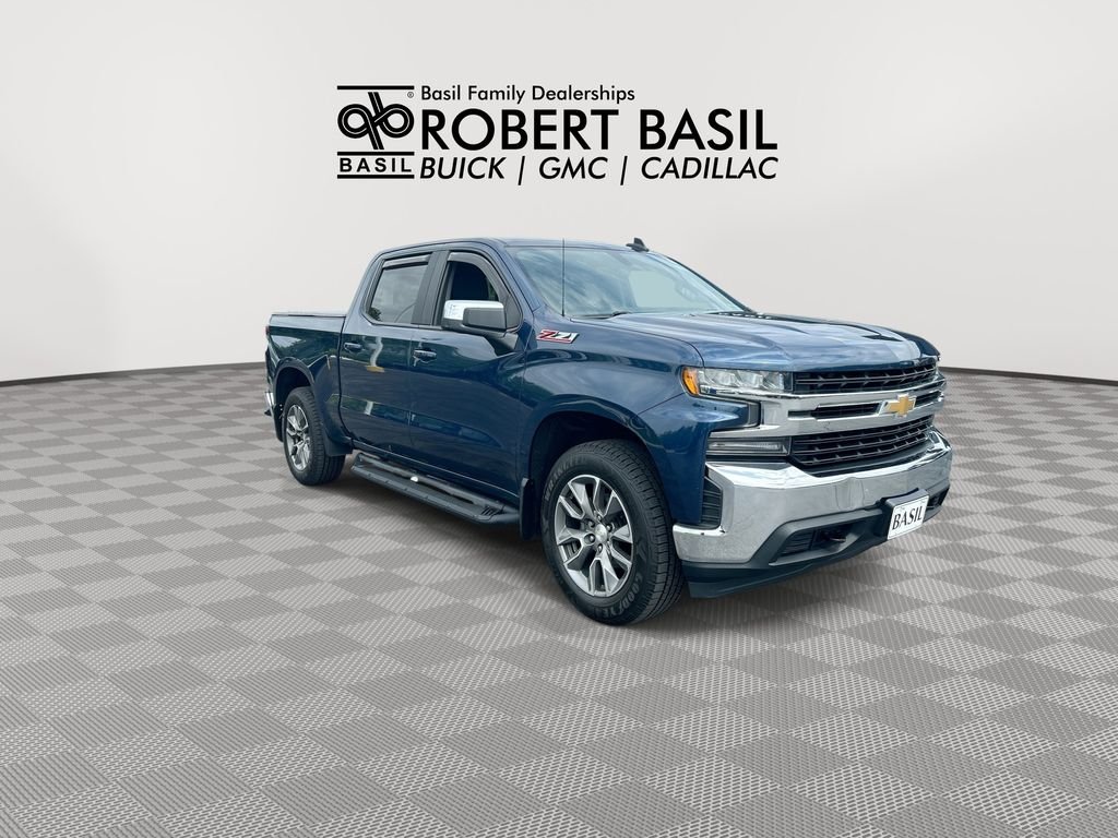 Used 2019 Blue Chevrolet LT image 2