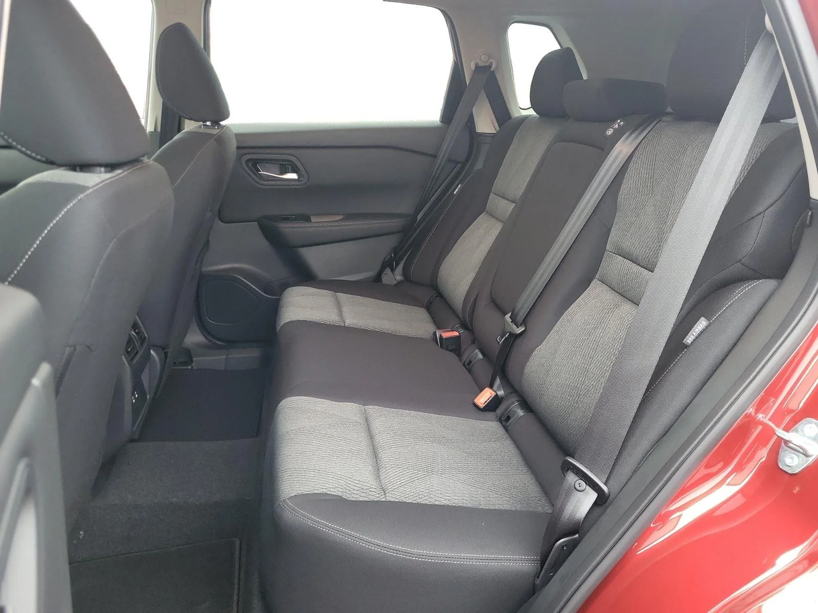 New 2026 Scarlet Ember Tintcoat Nissan SV image 19