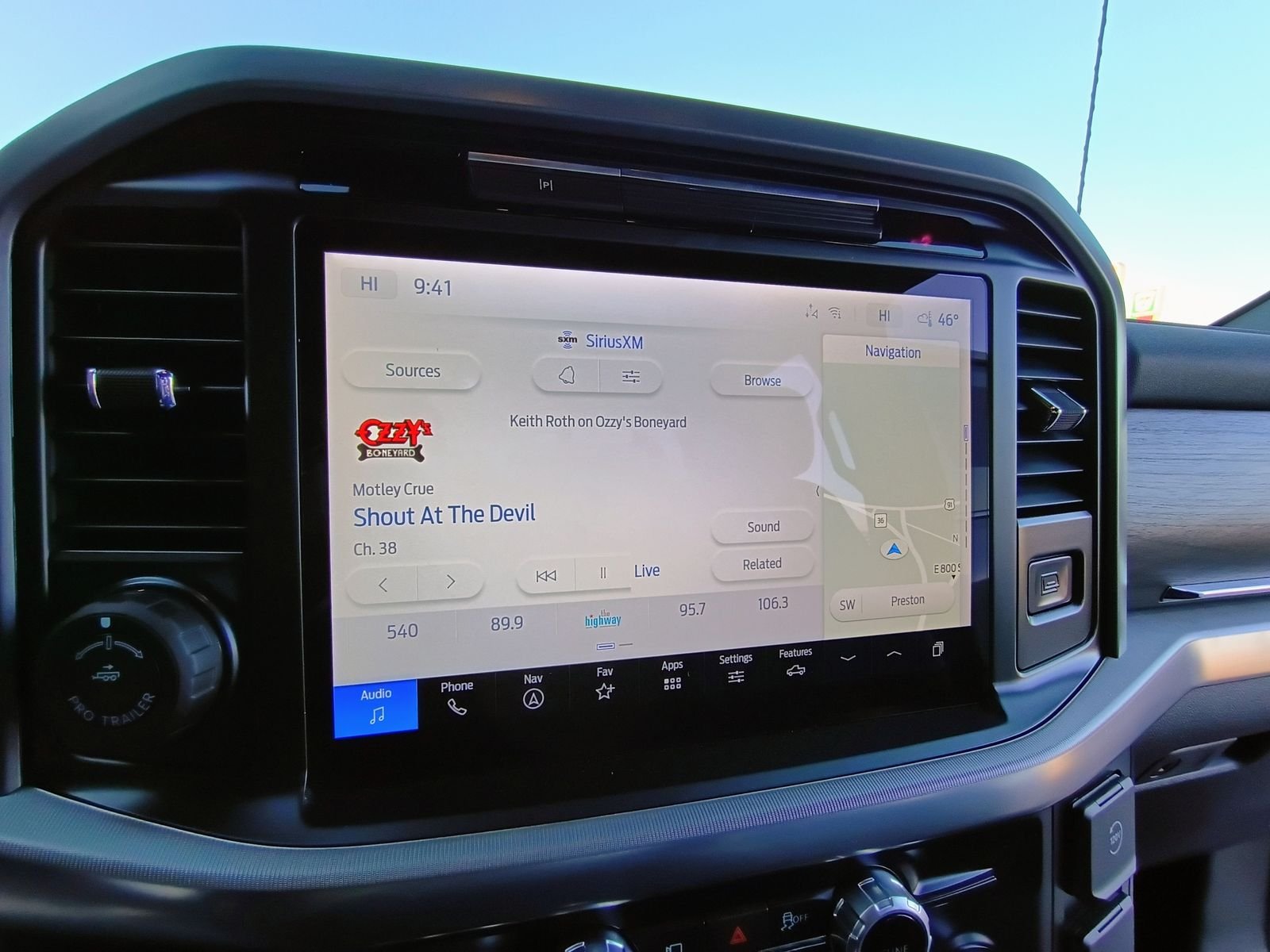 2025 Ford F-150 Lariat - Photo 23