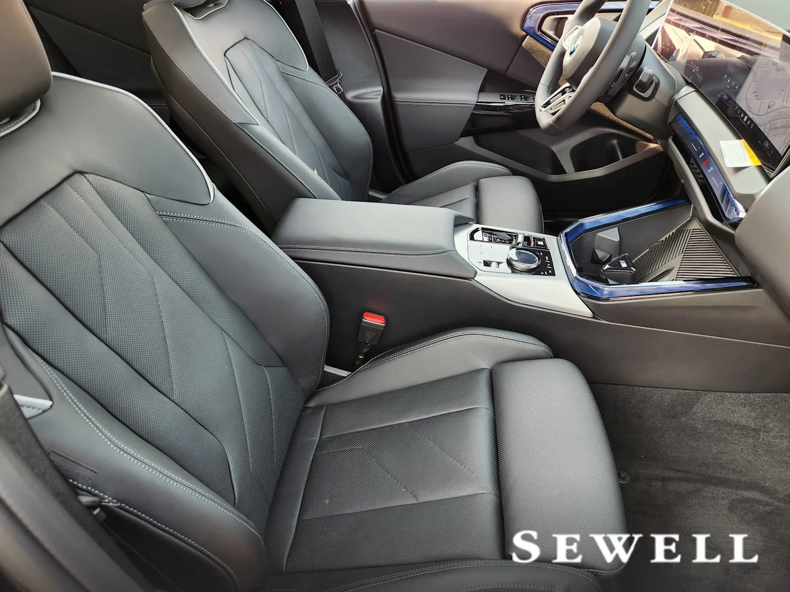 New 2026 Black Sapphire Metallic BMW 30 xDrive image 5