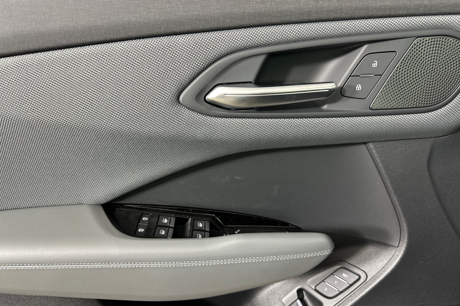Used 2026 Daytona Gray Pearl Effect Audi S line quattro image 10