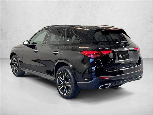 New 2026 Obsidian Black Metallic Mercedes-Benz GLC 300 image 37