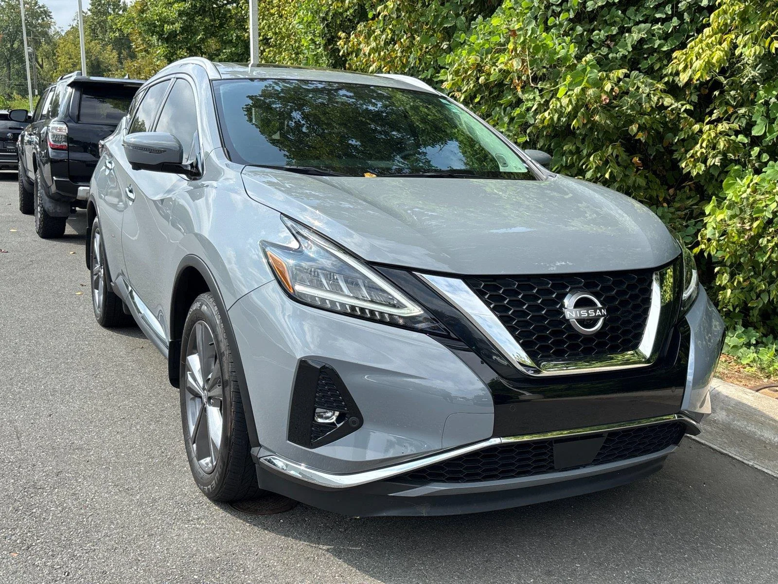 Used 2024 Boulder Gray Pearl Nissan Platinum image 7