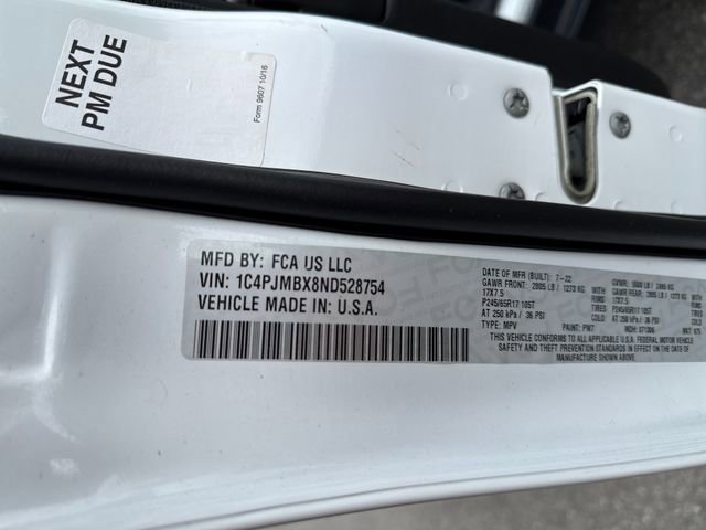 Used 2022 Bright White Clearcoat Jeep Trailhawk image 29