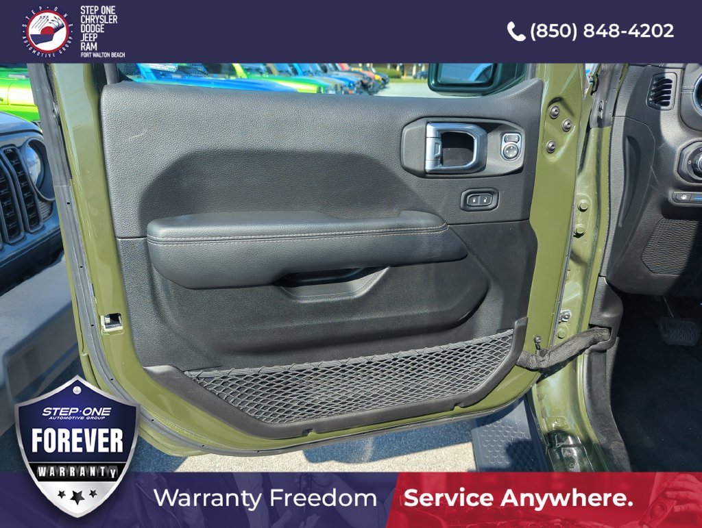 Used 2022 Green Jeep Unlimited Sahara 4xe image 17