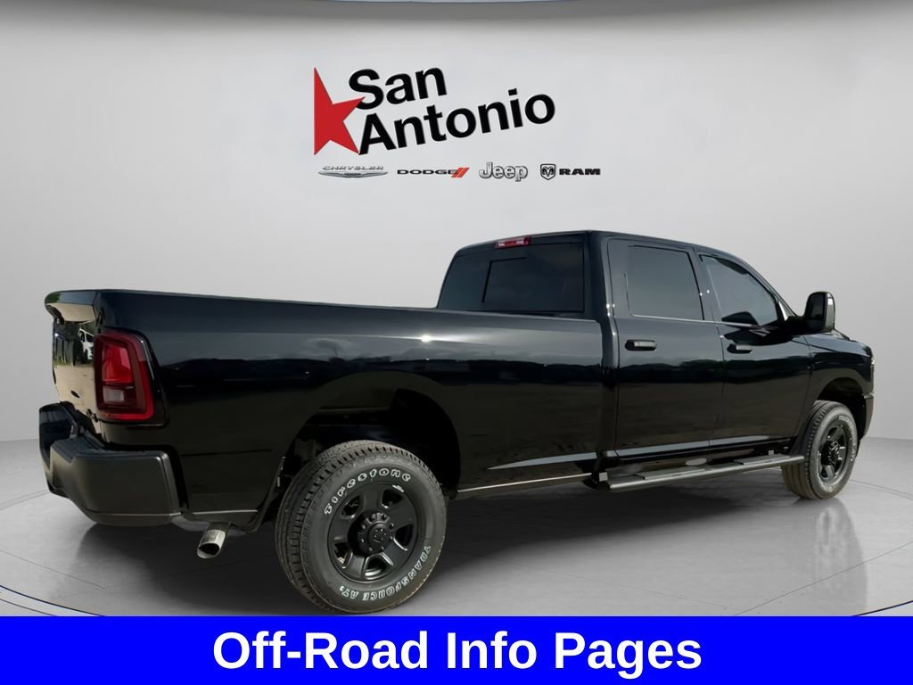 New 2026 Diamond Black Crystal Pearl-Coat Exterior Paint RAM Tradesman image 17