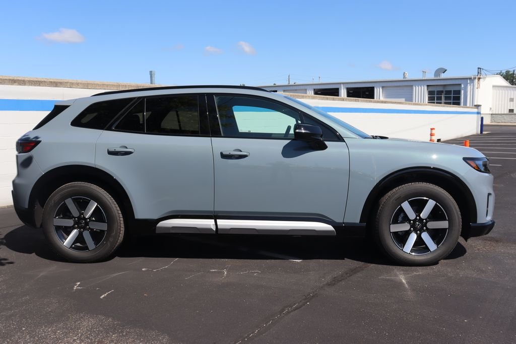 New 2026 Sonic Gray Pearl Honda Touring image 6