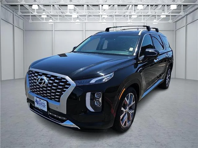 Used 2022 Black Hyundai SEL Front-Wheel Drive image 1