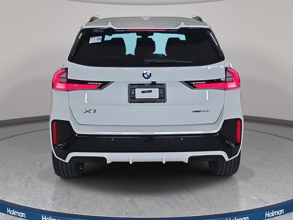 Used 2026 Alpine White BMW xDrive28i image 5