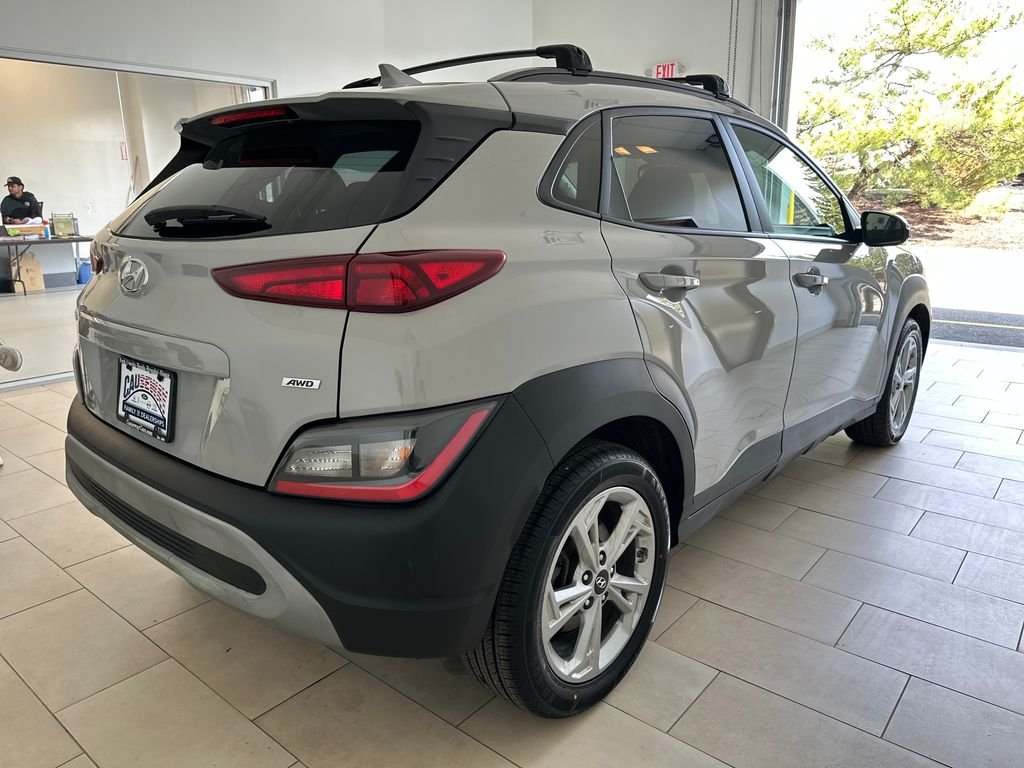 Used 2023 Silver Hyundai SEL image 7