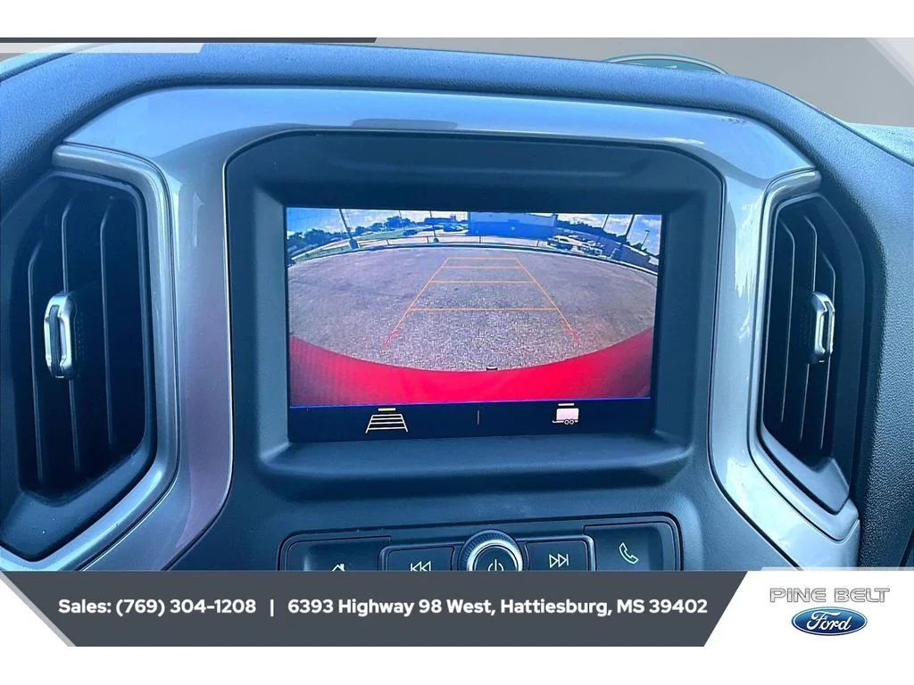 Used 2020 Cajun Red Tintcoat Chevrolet Custom image 16
