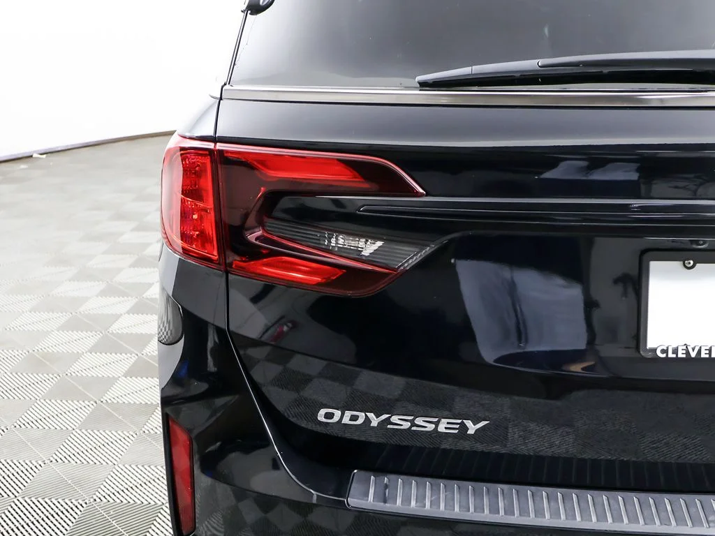 2026 Honda Odyssey EX-L - Photo 15