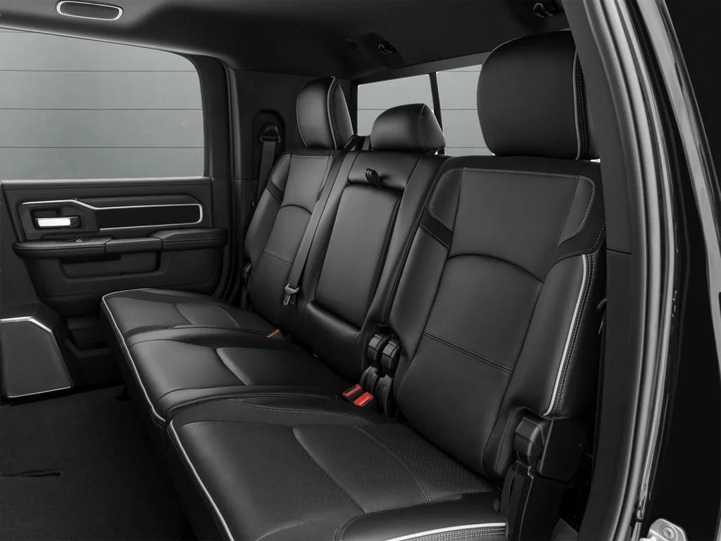 2026 RAM 2500 Laramie - Photo 17