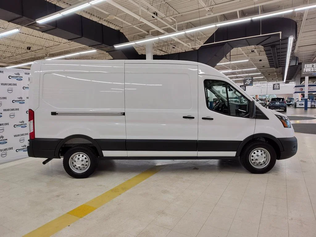 New 2027 Oxford White Ford Cargo Van image 5
