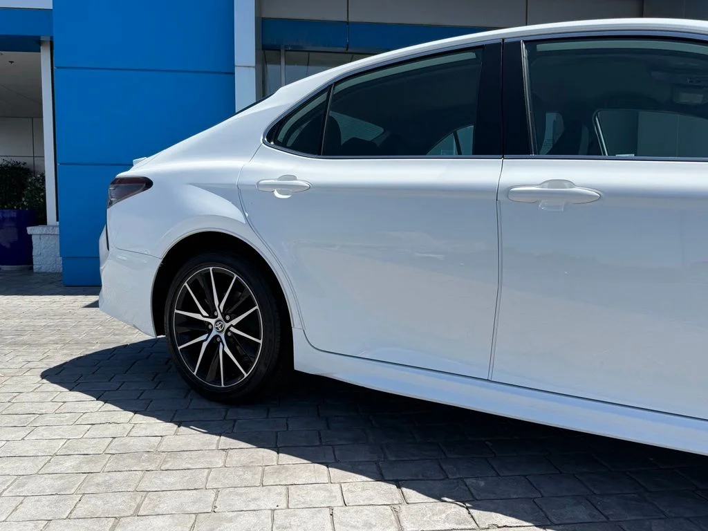 Used 2023 White Toyota SE image 6