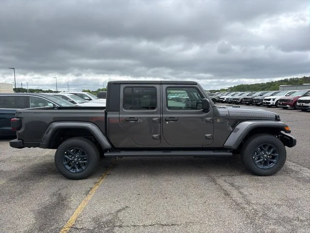 New 2026 Gray Jeep 85th Anniversary Edition image 2