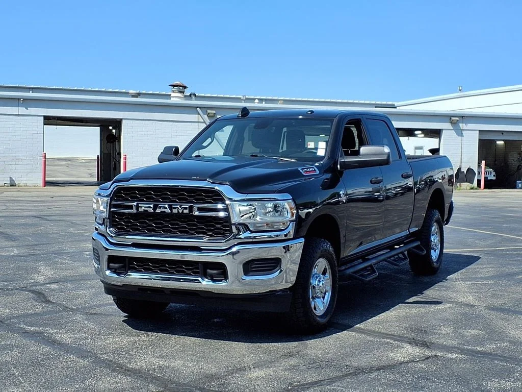 Used 2022 RAM Ram 2500 Pickup Tradesman with VIN 3C6UR5CL3NG393660 for sale in Kansas City