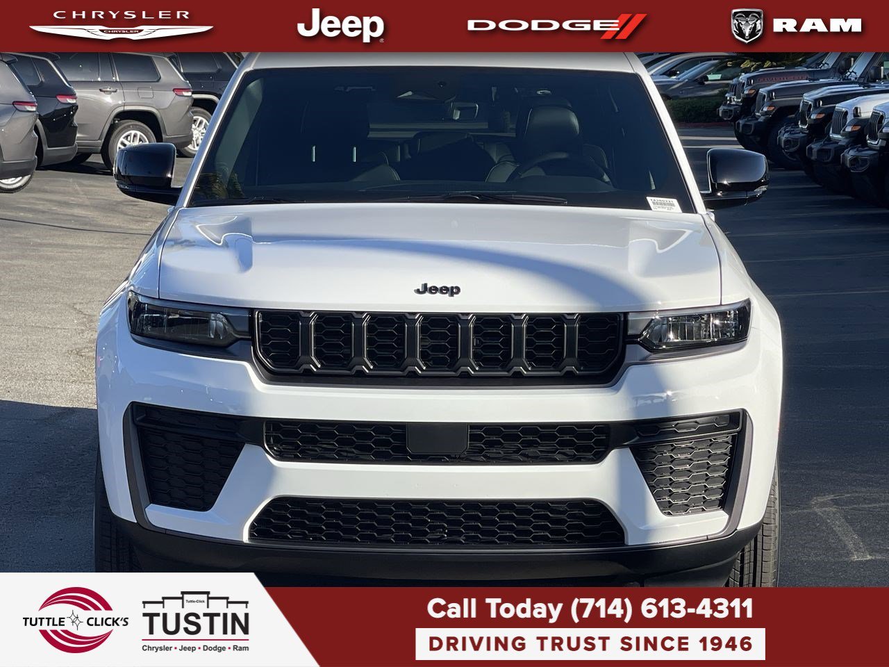 New 2026 Bright White Clear-Coat Exterior Paint Jeep Laredo Altitude image 2