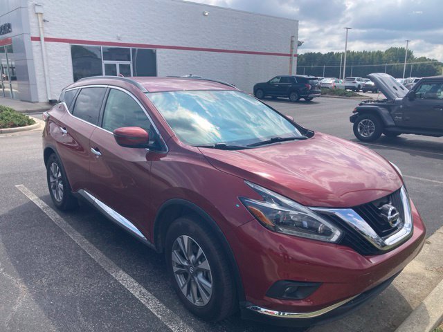 Used 2018 Red Nissan SV image 4
