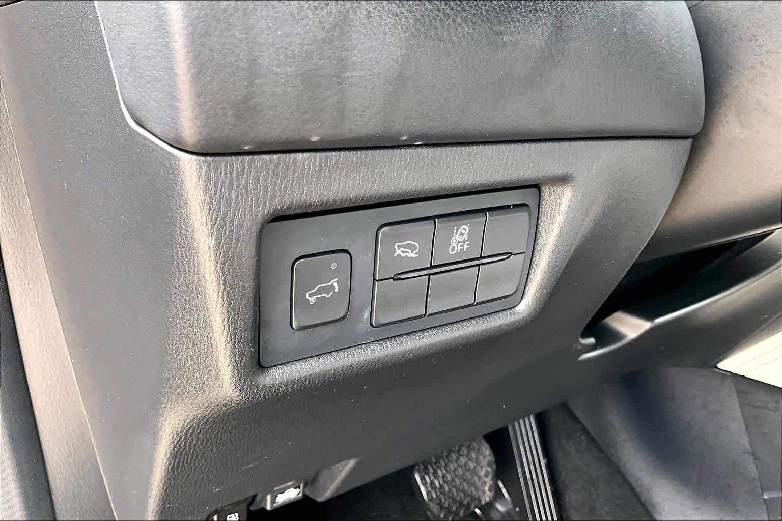 Used 2020 Machine Gray Metallic Mazda Grand Touring Reserve image 30